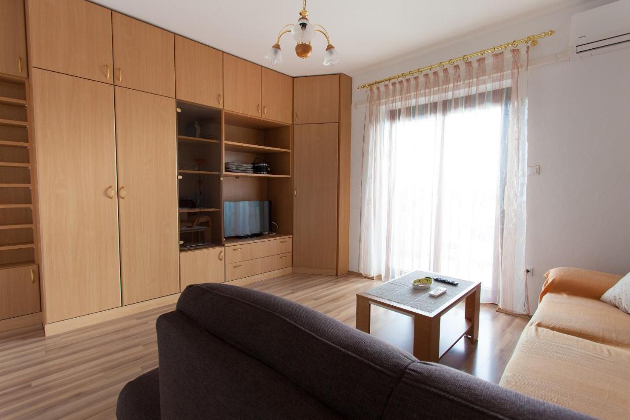 Apartments Ljerka Malinska Esterno foto